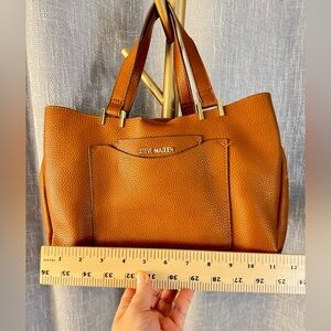 Steve Madden Tan Leather Purse with Gold Detail EUC